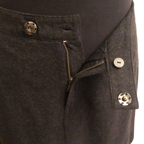 American Eagle Charcoal Wool Skirt - Picture 4 of 8